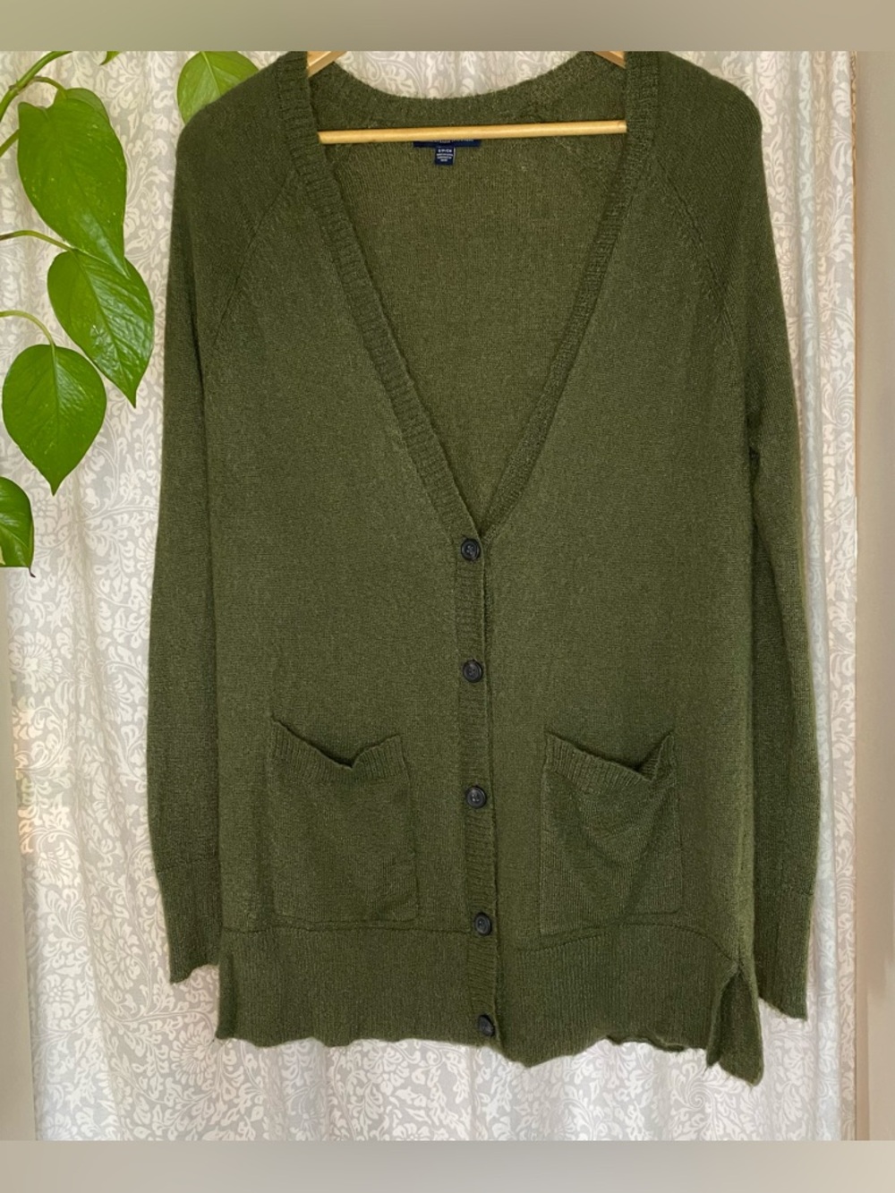 American Eagle Outfitters Olive Green V-Neck Button Cardigan